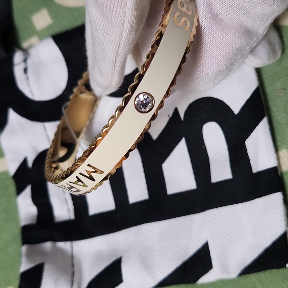 Mark Jacob's Bracelets - Picture 3 of 7